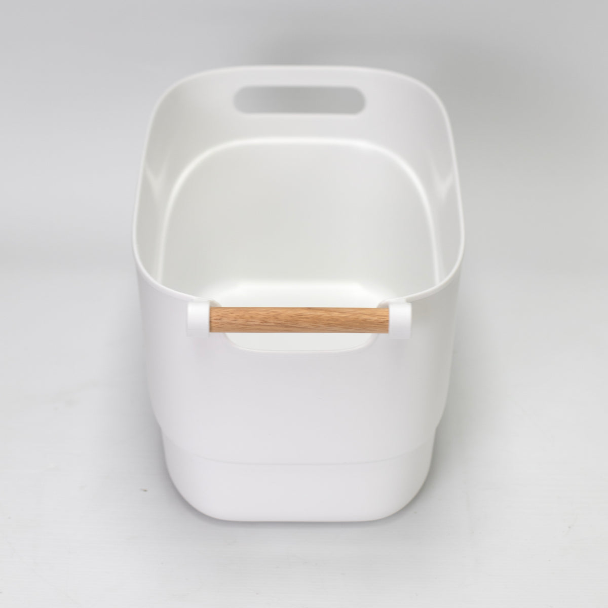 Large White Plastic Basket with Bamboo Handle