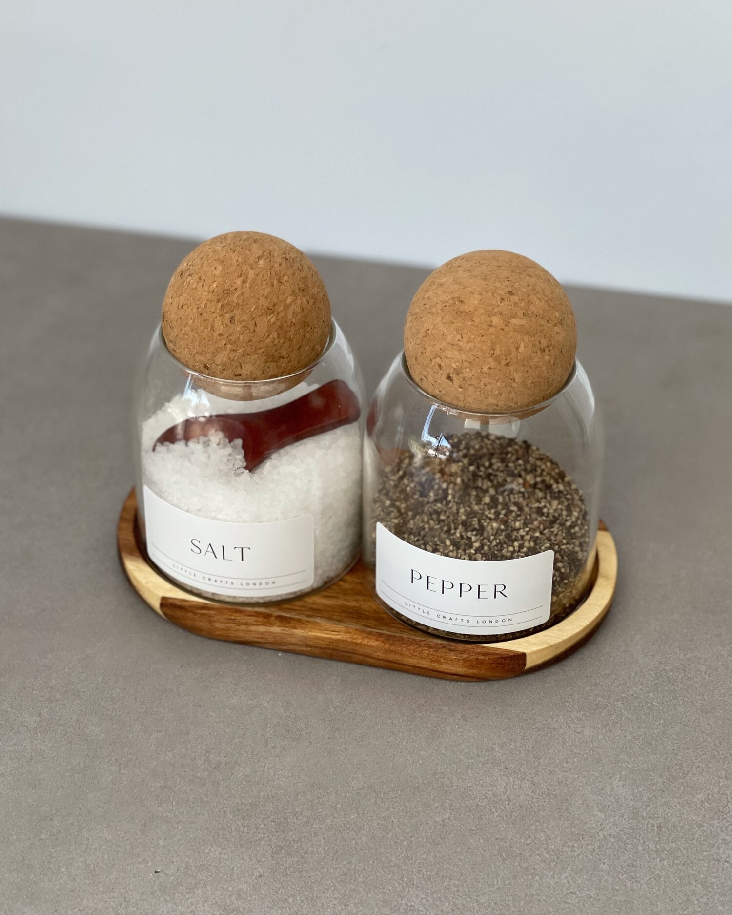 Set of 2 Cork Ball Glass Jars - Salt and Pepper 500ml - Little Crafts London