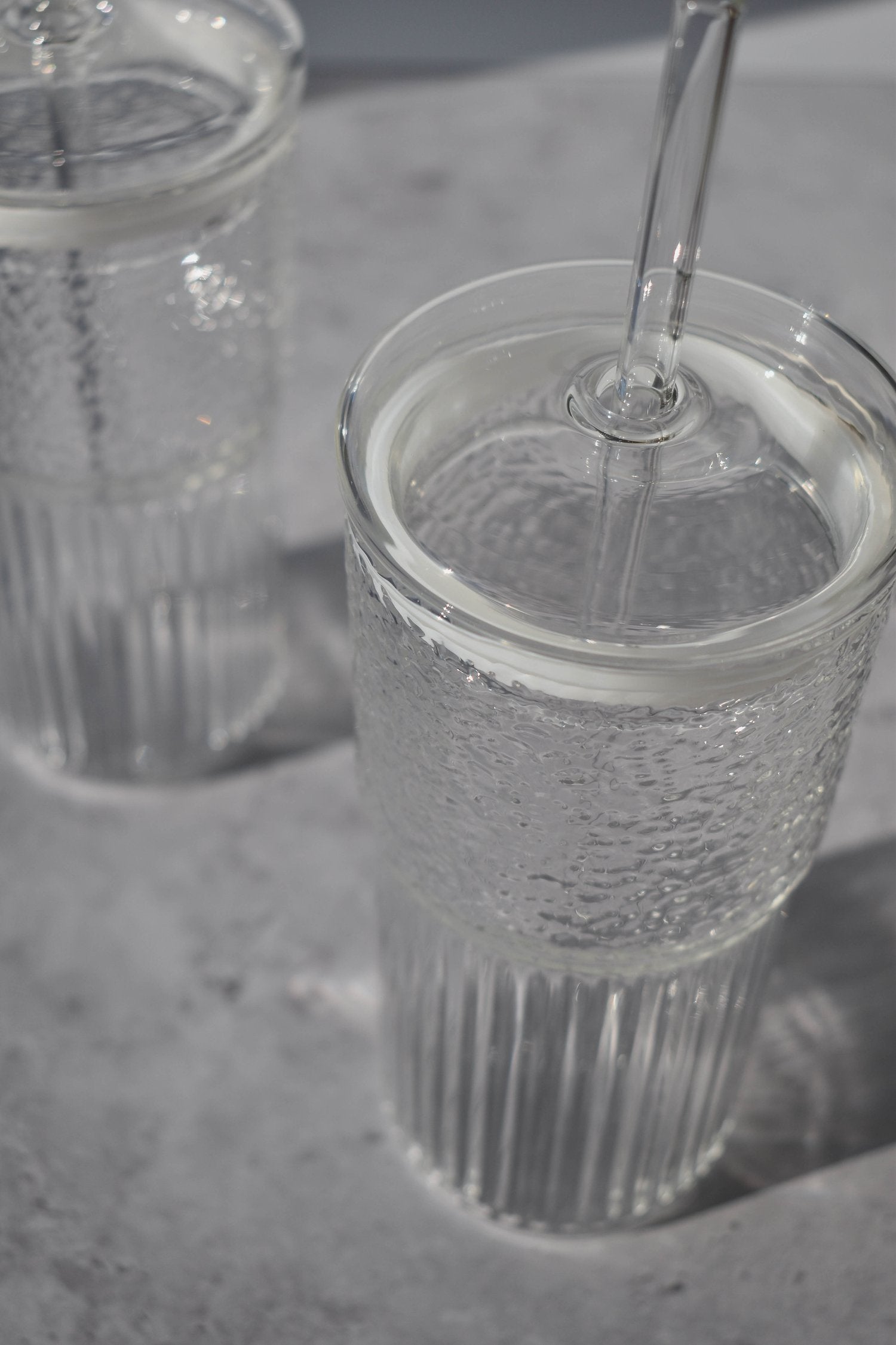 Ribbed Glass Tumbler with lid and straw 500 ML - Little Crafts London