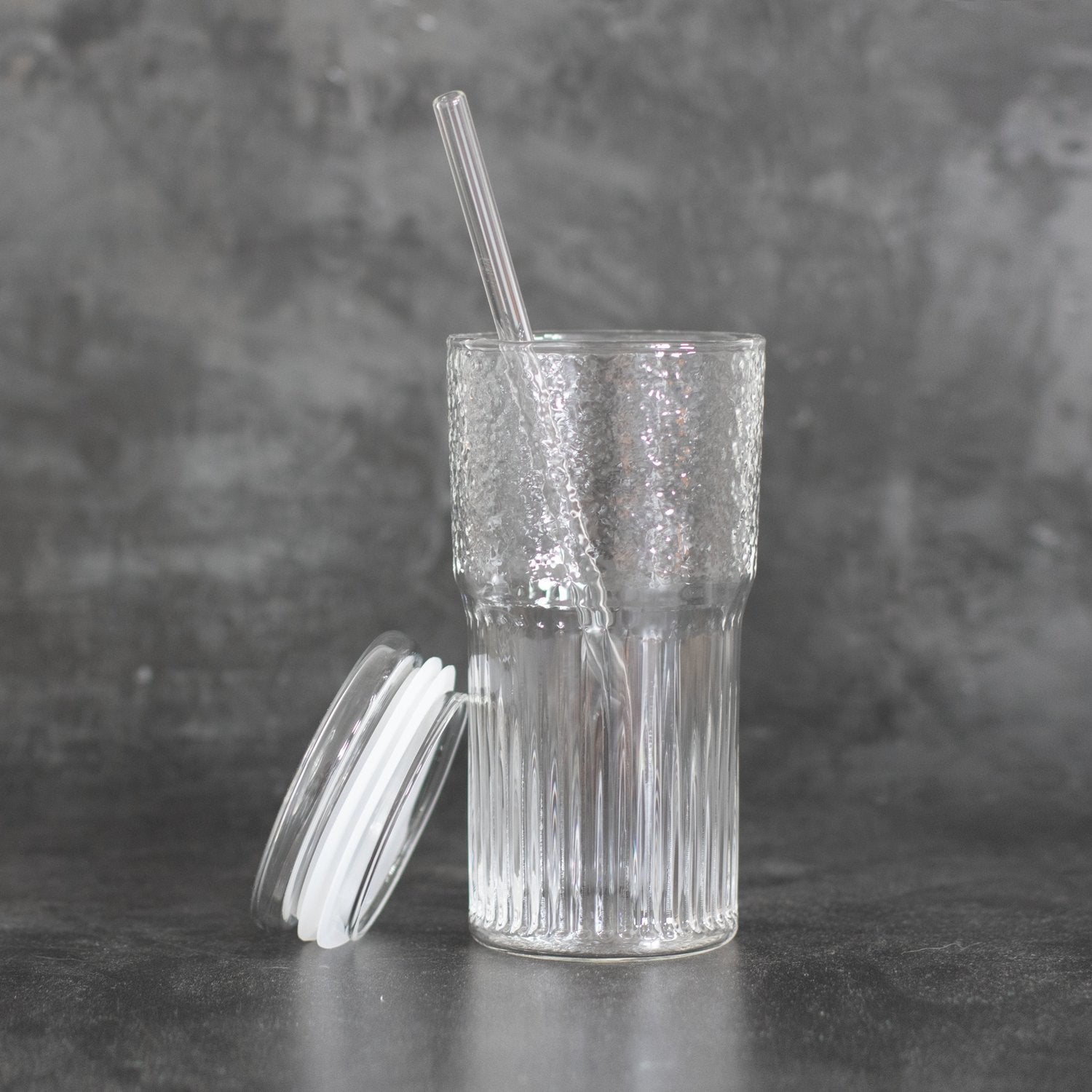Ribbed Glass Tumbler with lid and straw 500 ML - Little Crafts London