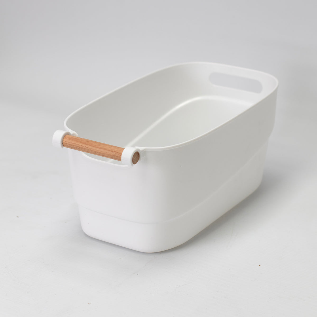 Medium White Plastic Basket with Bamboo Handle